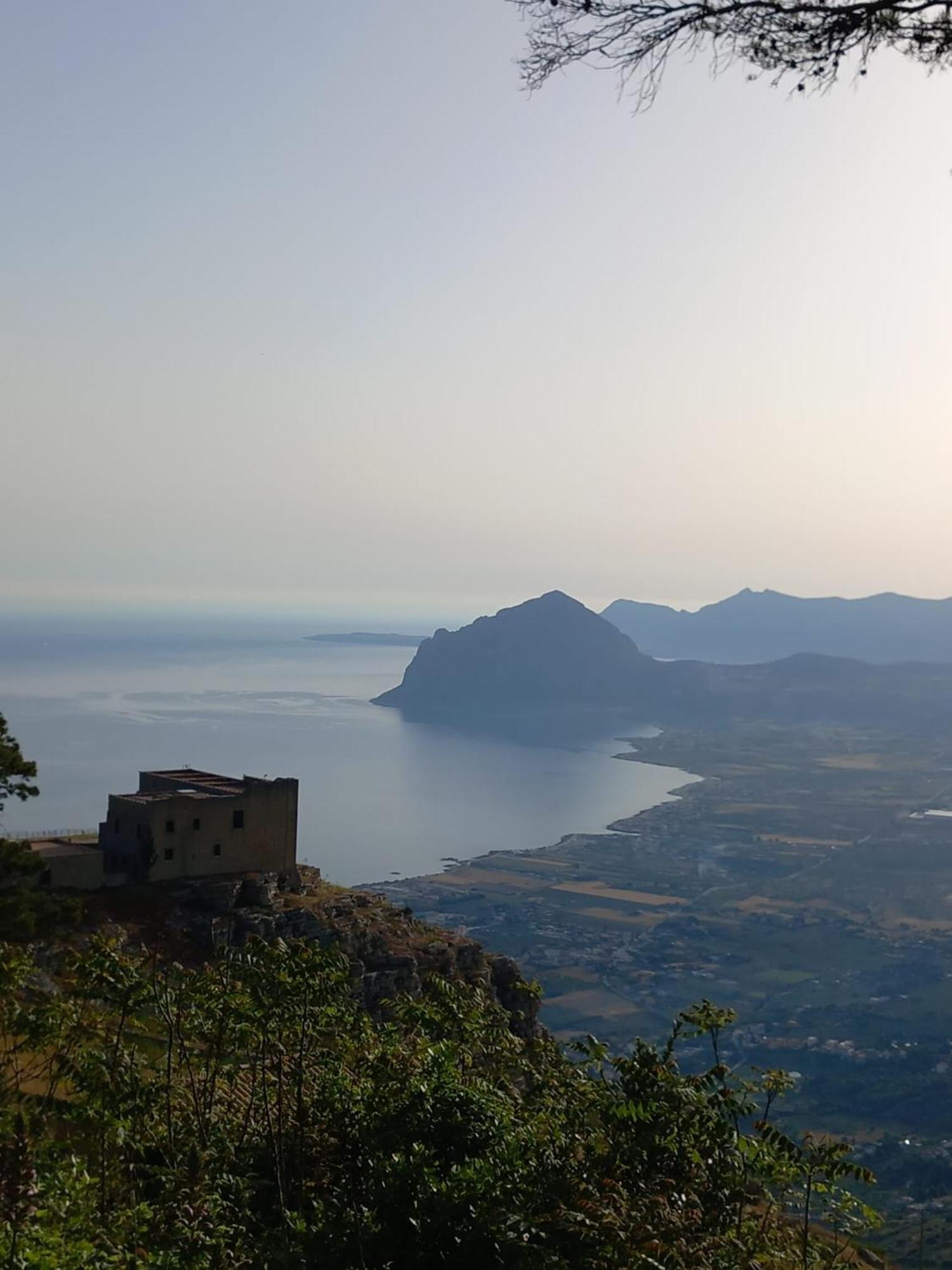 Bed & Breakfast Val Di Erice 瓦尔德利切 外观 照片